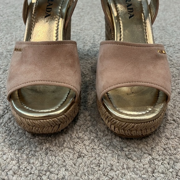 Prada Espadrilles wedges in pink suede - Picture 4 of 12